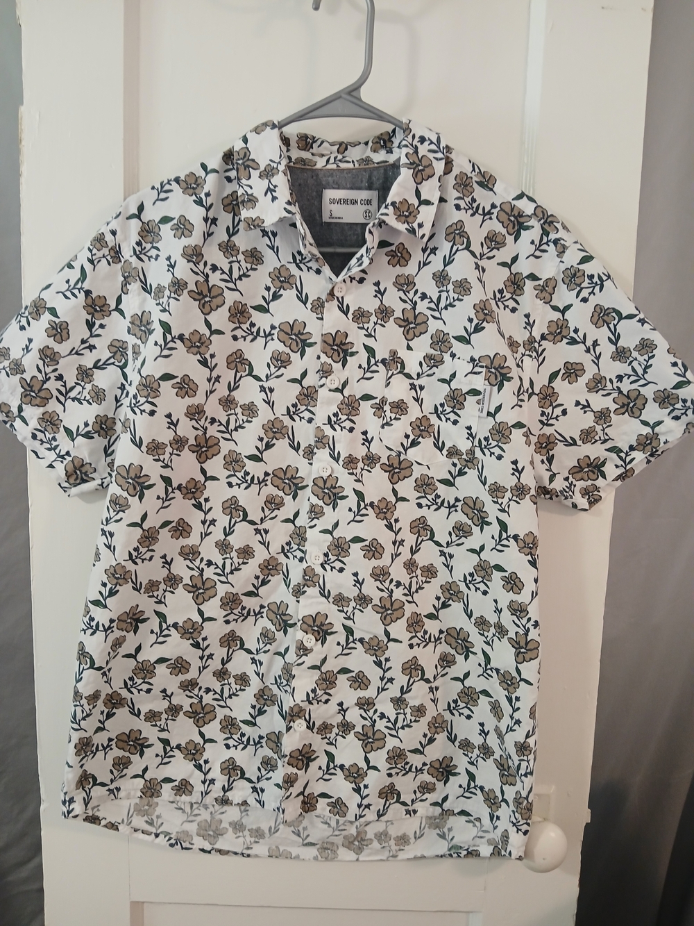 Sovereign Code White Floral Short-Sleeve Button-Up Shirt [178]